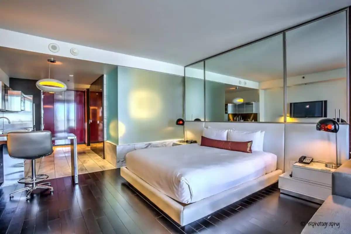 Condo, 1 Bedroom (158732) | 1 bedroom, individually decorated, individually furnished, free WiFi