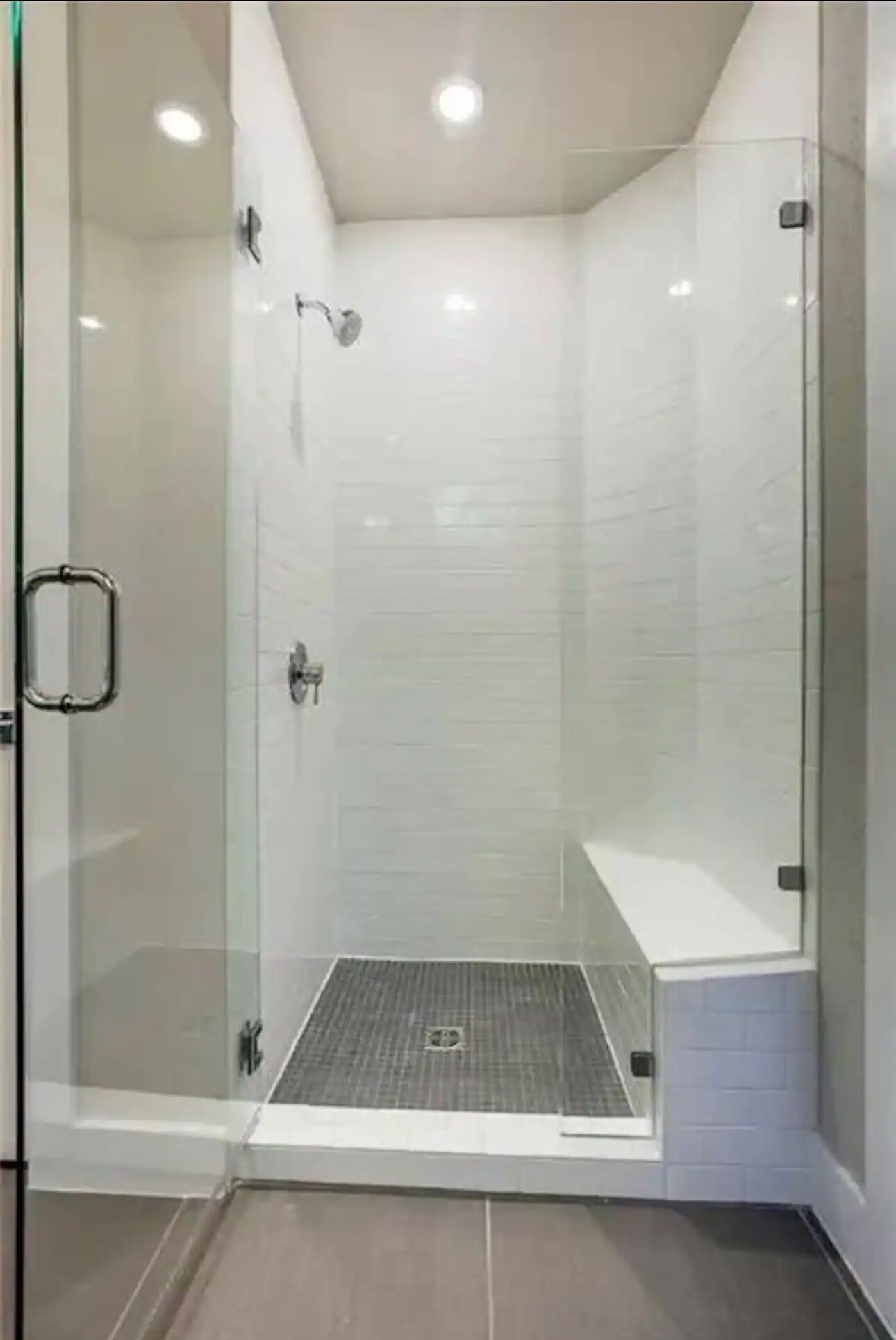 Apartment, 1 Schlafzimmer (158736) | Badezimmer | Dusche, kostenlose Toilettenartikel, Haartrockner