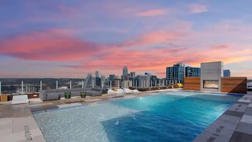 Rooftop pool