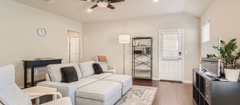 Serene 3 Br Retreat Near East Austin