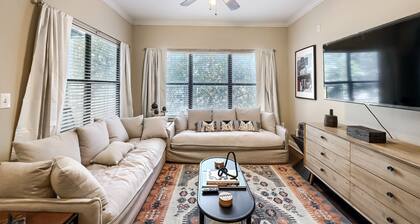 Austin Townhomes (West Campus)