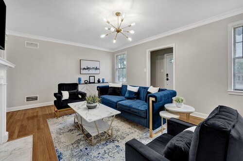 Southern Serenity + 3Br Stylish Memphis Oasis