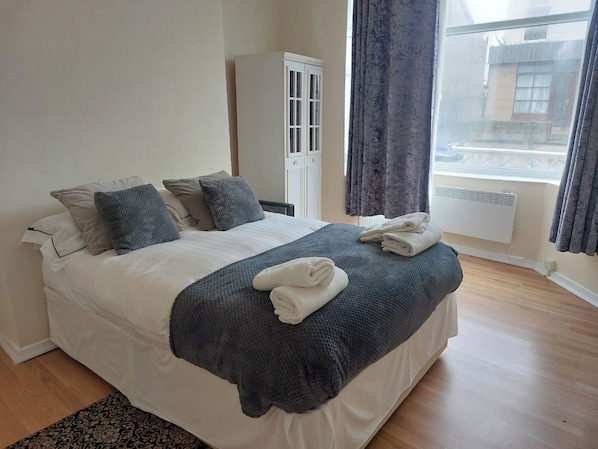 Apartment | 1 bedroom, iron/ironing board, free WiFi, bed sheets