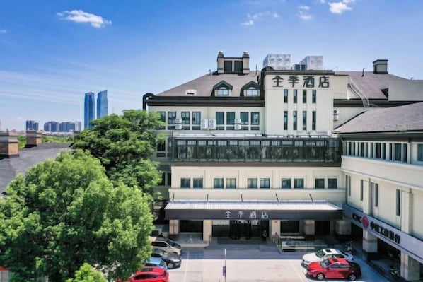 Exterior - JI Hotel (Huzhou Dongwu Intime City Renhuangshan Store) (Huzhou)