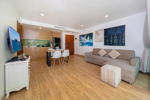 Family Apartment, Balcony, Garden View | Living area | Flat-screen TV - Karon ButterFly Apartment E107 for 3  (Karon)