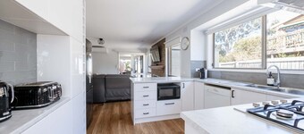 Endeavour Family Beach House