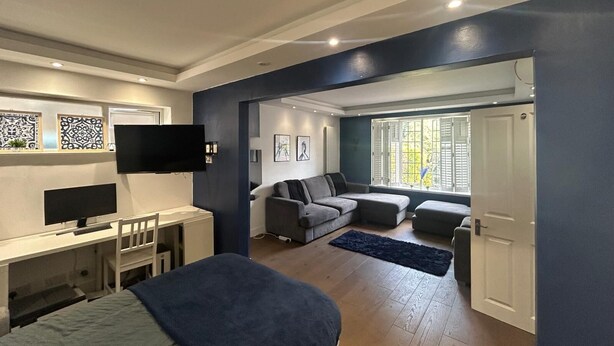 Unclassified image, 1 of 13, button - Cozy1-bedroom Apartment S WiFi n Parking (Grimsby)