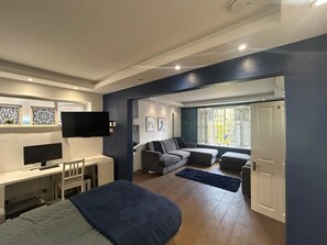 Free WiFi - Cozy1-bedroom Apartment S WiFi n Parking (Grimsby)