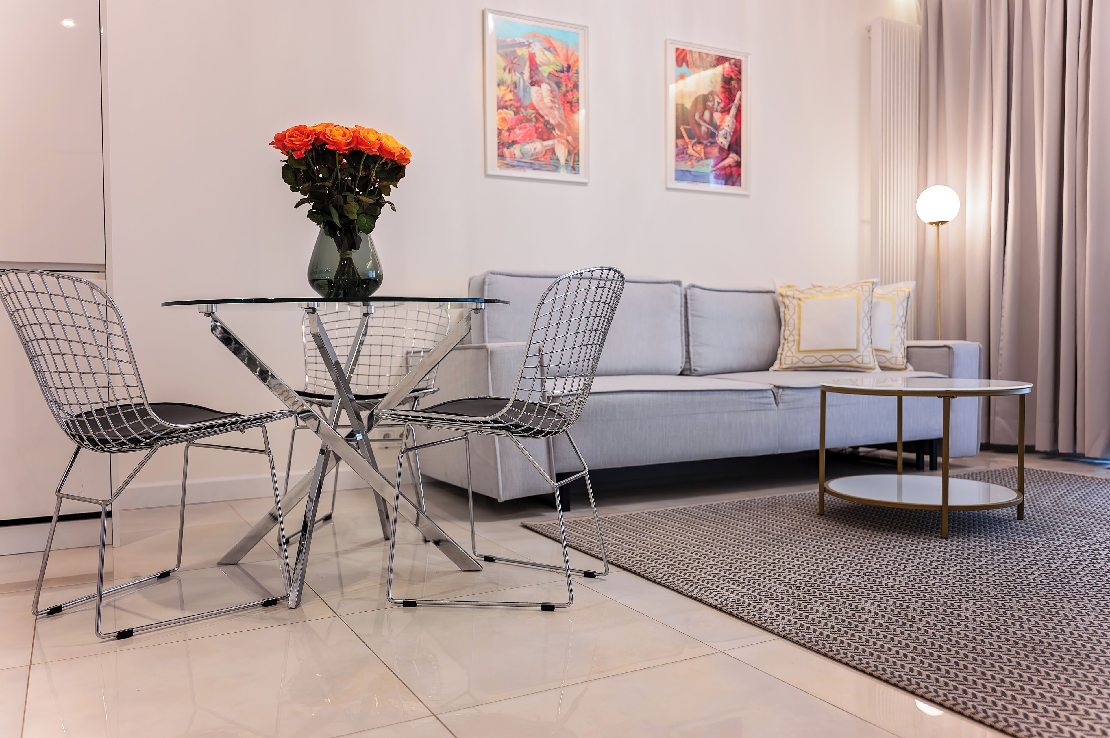 52-cm LED TV with digital channels