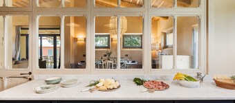 คาซาเล่ แอนเซโดเนีย 8 1 เอ็มม่า วิลล่า