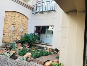 House, 4 Bedrooms, Balcony, Garden View | Exterior detail - Or Tambo Airport Holiday Home (Boksburg)