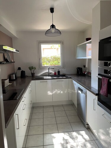 Villa climatisée au calme près de Montpellier, mer et rivière. Animaux acceptés