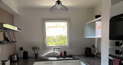 Villa paisible et climatisée prÚs de Montpellier, mer, riviÚre. Animaux acceptés