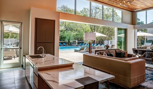 Sharon Green Condominiums