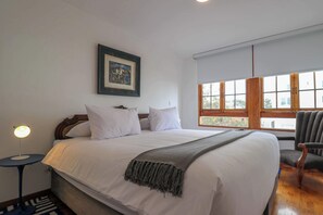 2 Schlafzimmer, Bügeleisen/Bügelbrett, Bettwäsche