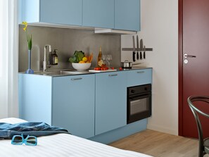 1 bedroom, iron/ironing board, travel cot, WiFi - Cozy Studio Apartment for 2 (København)