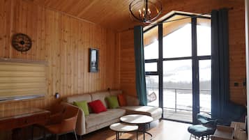 Classic-alpehytte - balkon | 1 soveværelse, skrivebord, gratis Wi-Fi, sengetøj