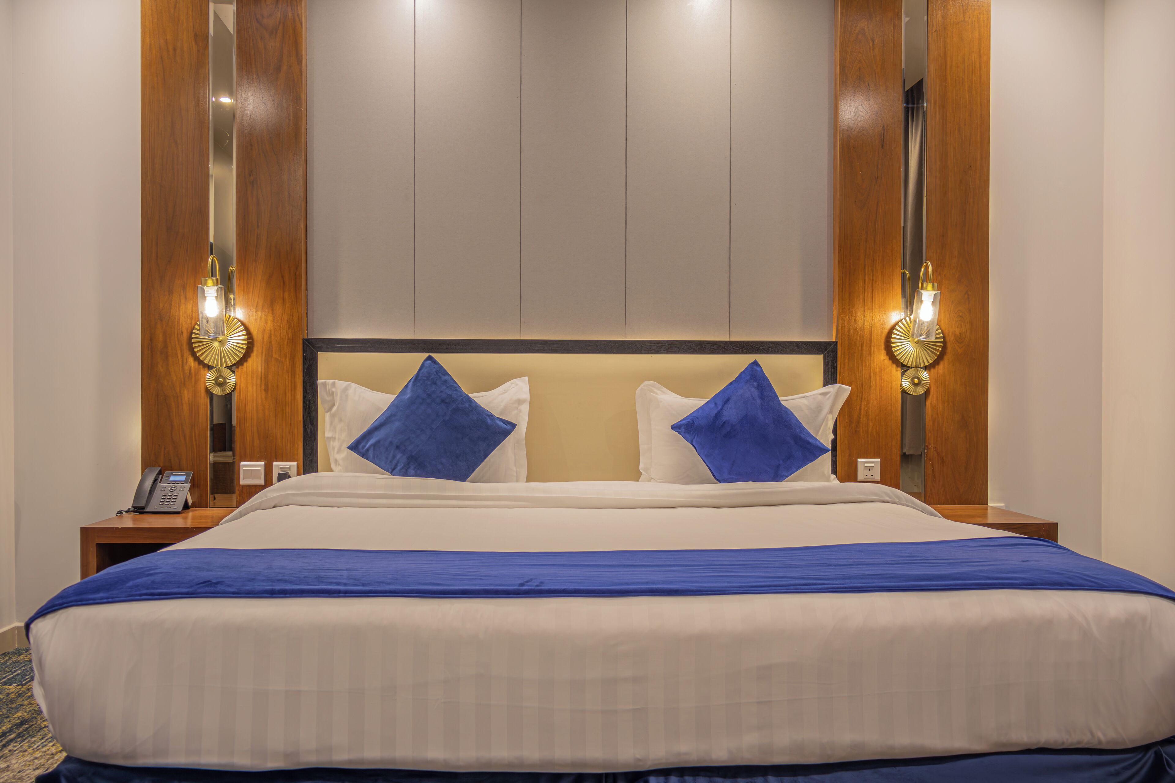 Economy Room | In-room safe, iron/ironing board