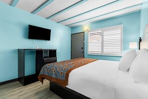 Free WiFi, bed sheets - Rodeway Inn & Suites North Hollywood Burbank Airport - Universal Area (North Hollywood)