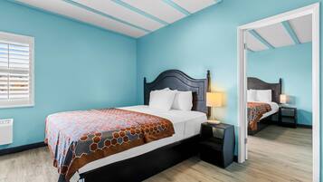 Standard Room, Multiple Beds, Non Smoking | Free WiFi, bed sheets