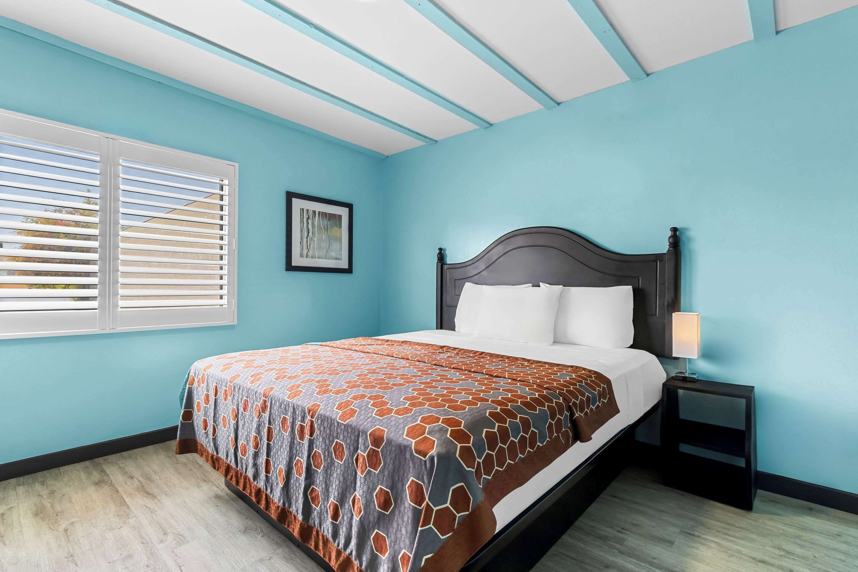 Standardzimmer, Mehrere Betten, Nichtraucher | Kostenloses WLAN, Bettwäsche