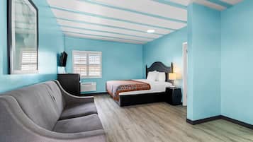 Standard Room, Multiple Beds, Non Smoking | Free WiFi, bed sheets