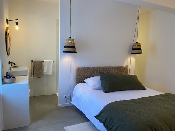 2 soverom, strykejern/-brett, wi-fi og sengetøy