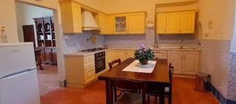 Elegant, Spacious Retreat in the Heart of Chianti. Stunning, Tranquil Views