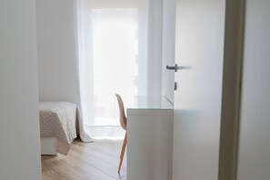 Signature Apartment, Mountain View | 2 bedrooms, free WiFi