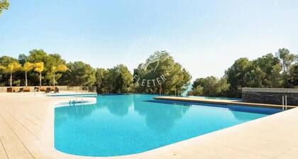 Casas del Mar 5 minutes from Sitges! Duplex with sea views