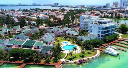 Hotel Zone Beach Villa