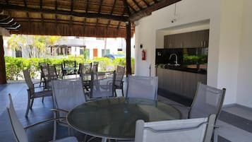 Huis | Buiten dineren