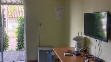 Quarto, 1 quarto | Cortinas blackout, Wi-Fi de cortesia, roupa de cama