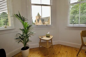 Interior - Charming coach house by the sea. (Aberlady)