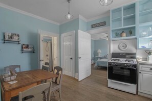 1 bedroom, iron/ironing board, WiFi, bed sheets - Cozy Irvington Getaway: Mins to Downtown (Indianapolis)