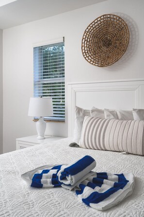 3 عدّة غرف نوم ومكواة/لوح كي وسرير سفر وواي فاي