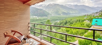 Hotel Nirosha Manali
