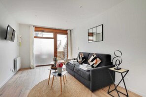 ซิตี้สตูดิโอ | บริเวณนั่งเล่น