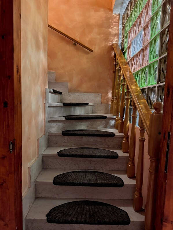 Staircase - la villetta fiera airport (Rome)