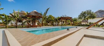 Zaria Garden Bungalow