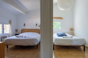 3 多间卧室、熨斗/熨衣板、旅行婴儿床、WiFi