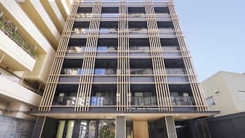 Pintu masuk hartanah