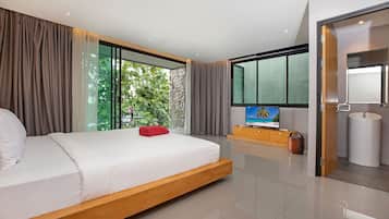 Design Villa, 4 Bedrooms, Private Pool, Lake View | 4 bedrooms, free WiFi, bed sheets