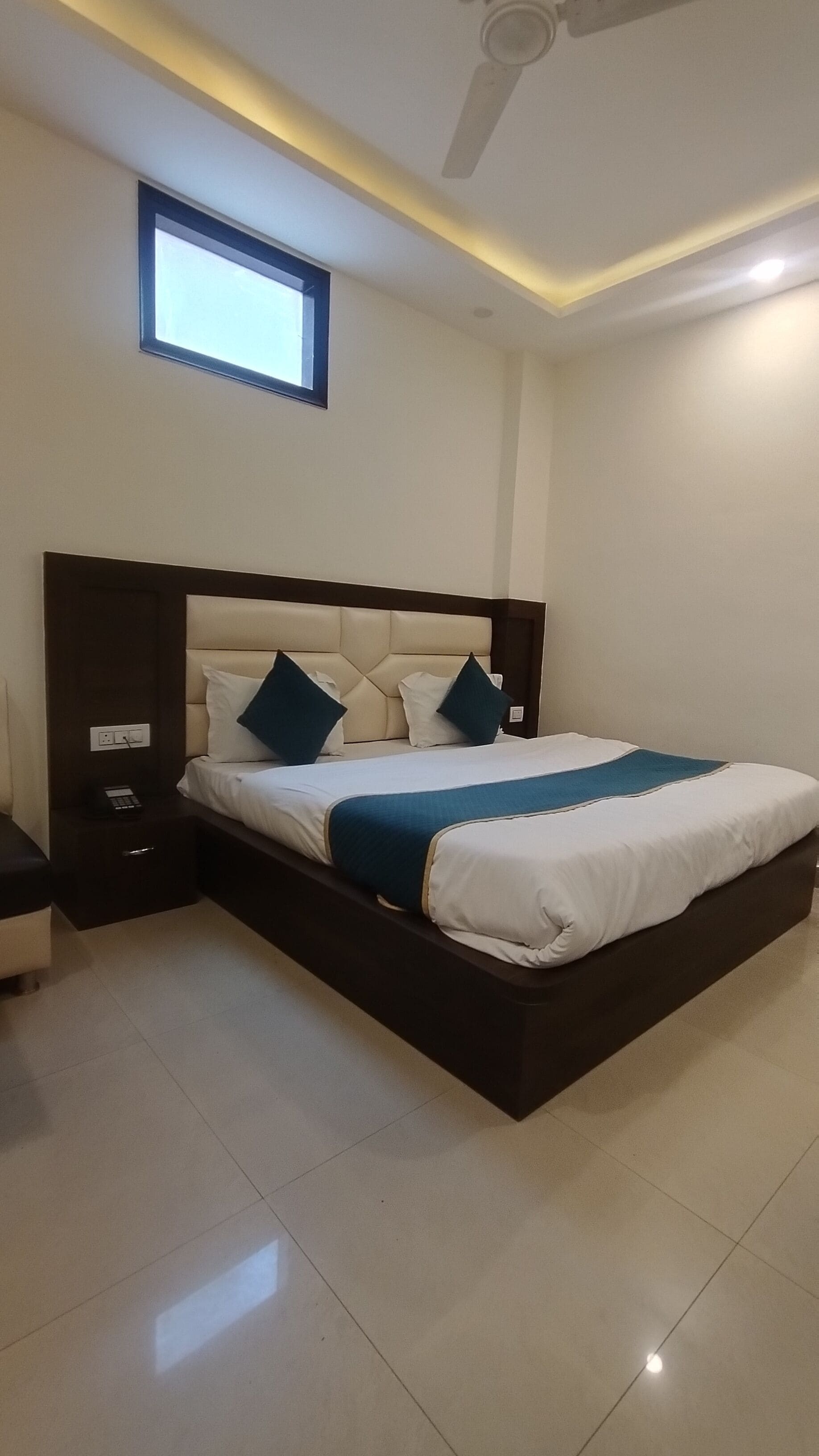 Deluxe Room | Free WiFi