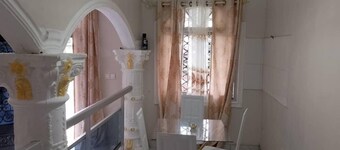 Cozi and comfortable guesthouse located at Mile 4 Limbe. Friendly and welcoming