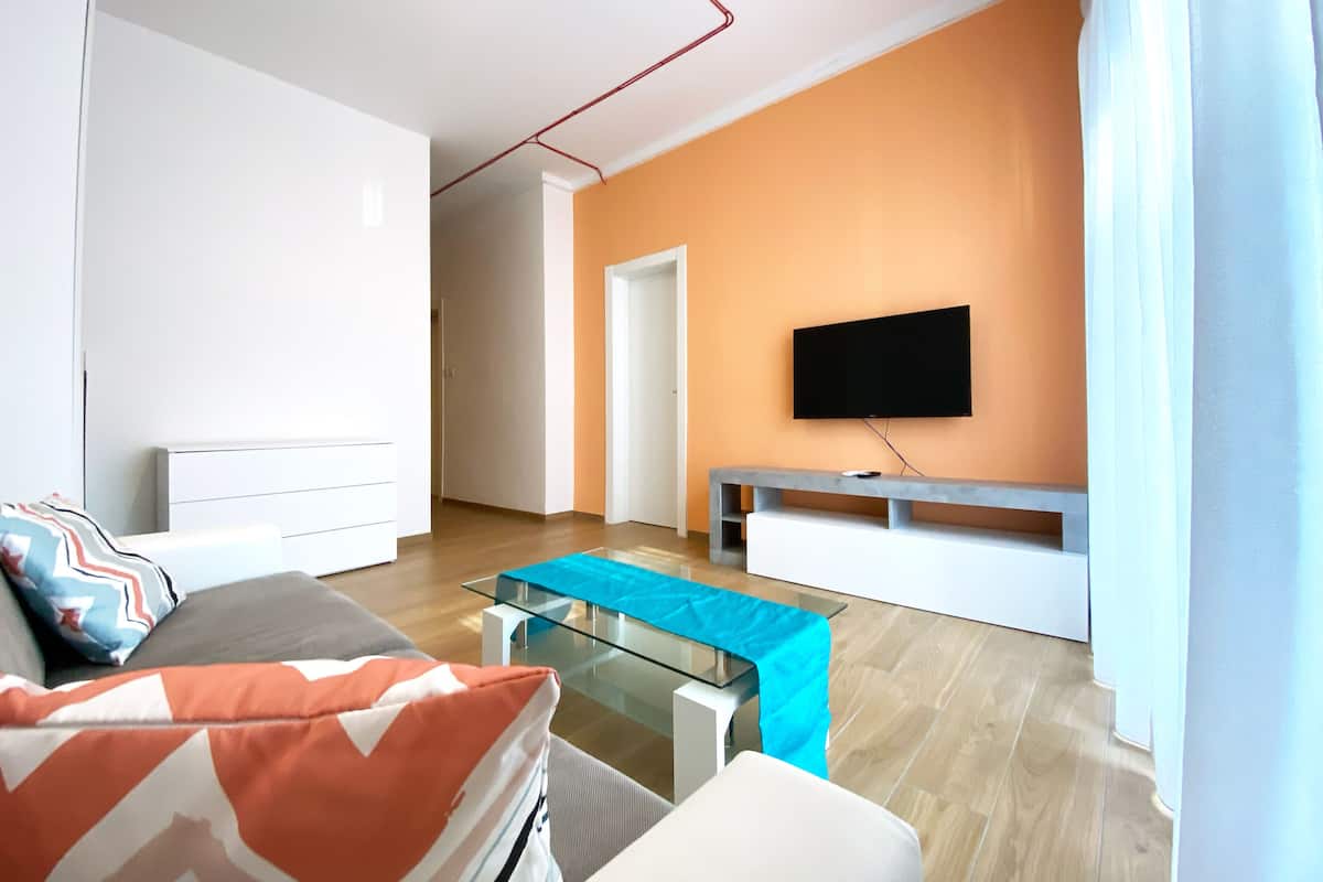 One Bedroom Apartment | Living area
