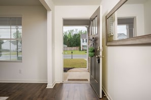 Interior - The Crossing Cottage- 4 BR 2.5BA- Ping Pong Table (Tuscaloosa)
