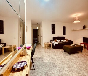 2 soverom og strykejern/-brett