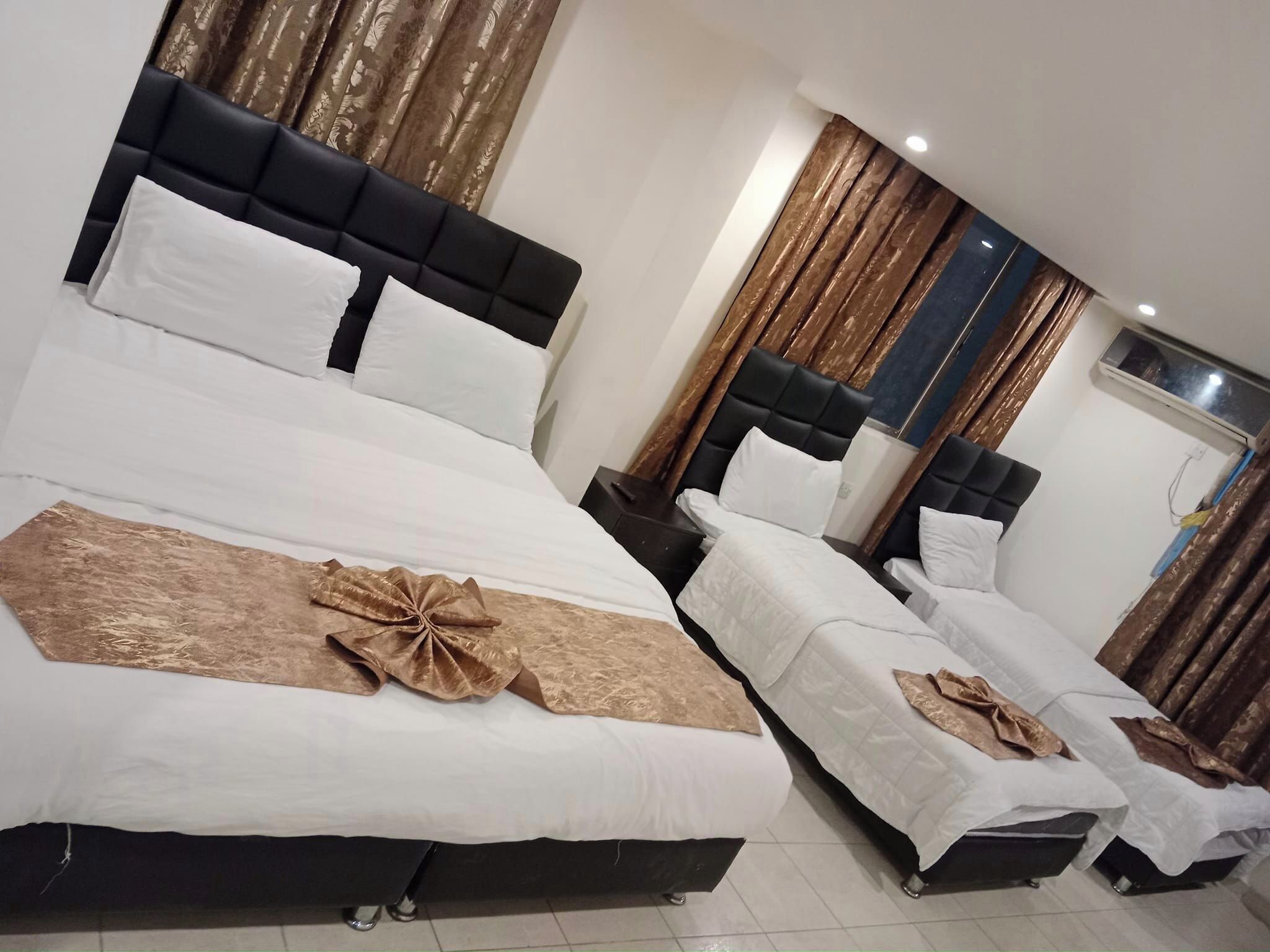 Kamar Twin Basic, pemandangan kota | Meja kerja, ruang kerja ramah laptop, dan Wi-Fi gratis