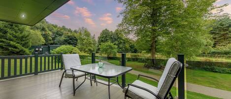 Cabin | Property grounds